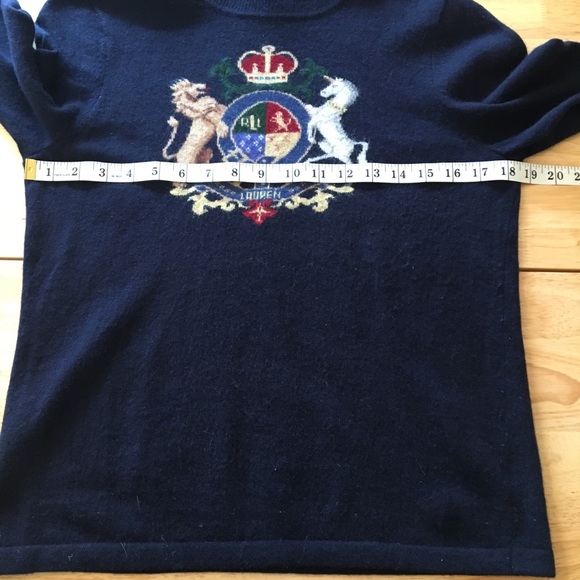 Sold Ralph Lauren Vtg Crest Cashmere Turtleneck - Picture 6 of 8